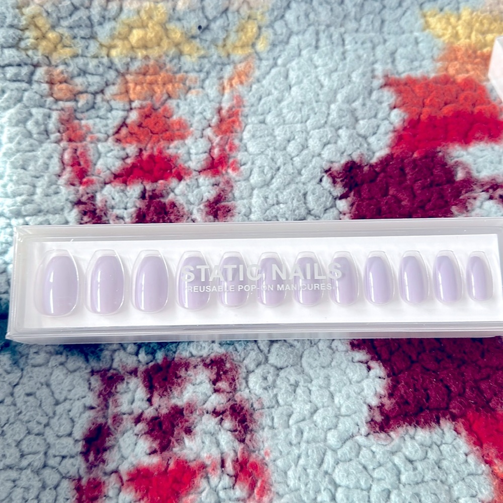 Lavender Honey Coffin Static Nails set.